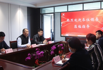 【聚焦】周村區(qū)人大常委會(huì)副主任李芒等一行到淄博偉業(yè)不銹鋼參觀調(diào)研